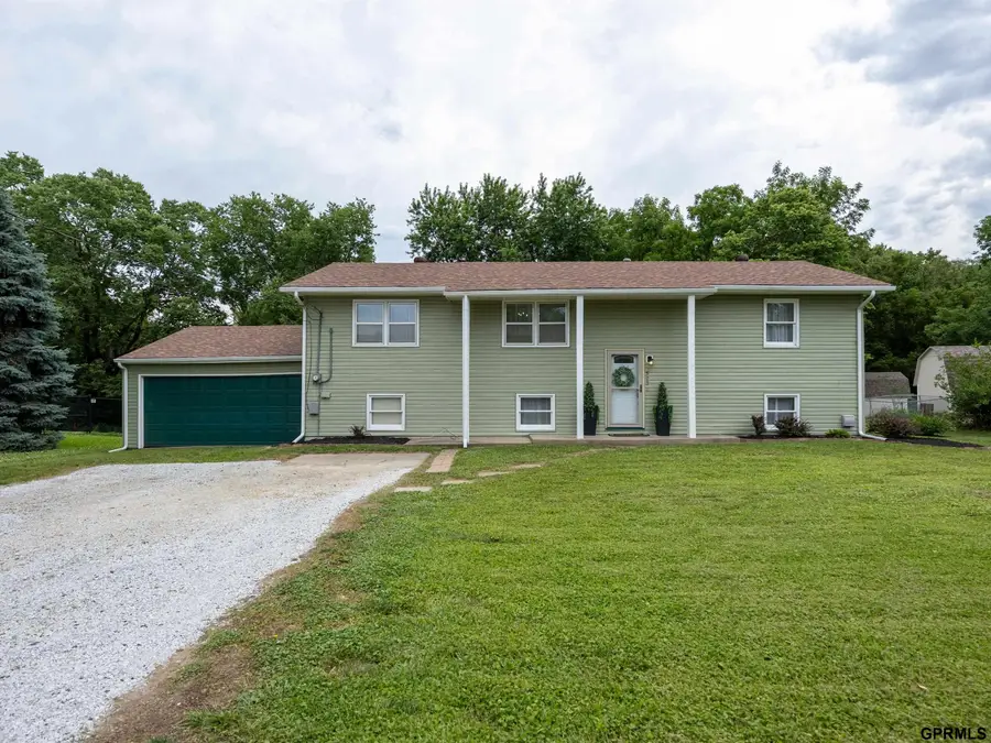 503 Ridge Road N, Council Bluffs, IA 51503 - #2