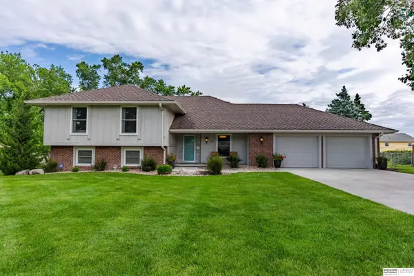 12906 Pacific Street, Omaha, NE 68154