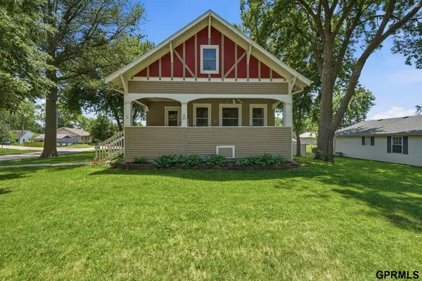 325 Iowa Street, Sterling, NE 68443