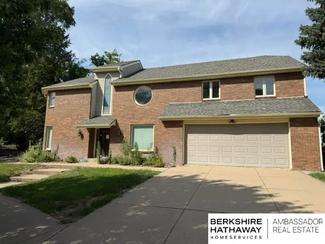 44 Ginger Woods Road, Valley, NE 68064 - #1
