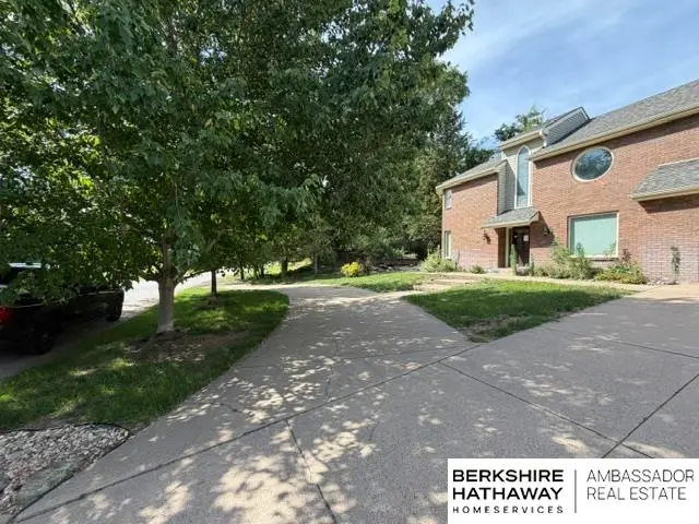 44 Ginger Woods Road, Valley, NE 68064 - #2