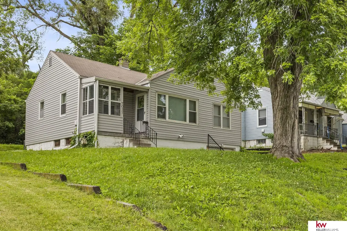 7027 N 33rd Street, Omaha, NE 68112 - #1