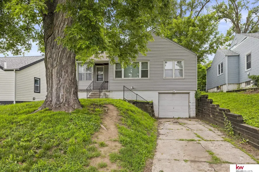 7027 N 33rd Street, Omaha, NE 68112 - #2