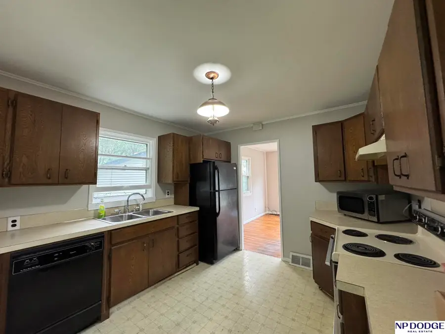 6325 Spaulding Street, Omaha, NE 68104 - #3