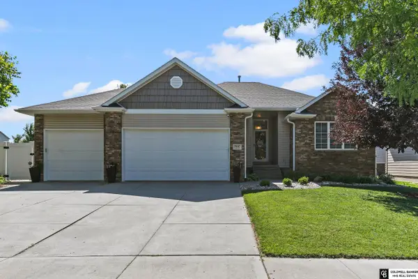 7907 S 58th Street, Lincoln, NE 68516