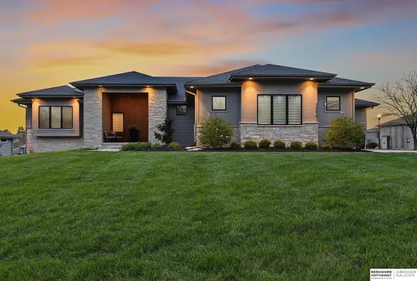 3006 N 193rd Street, Omaha, NE 68022