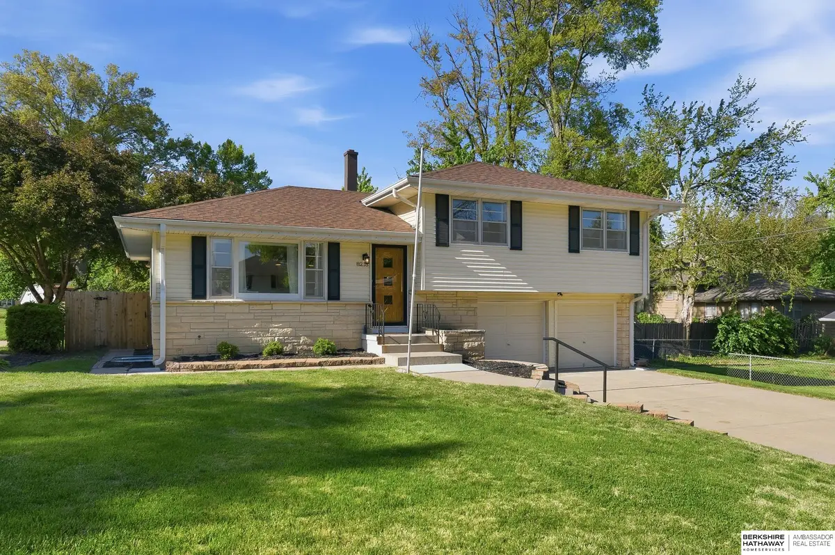 8218 Castelar Street, Omaha, NE 68124 - #1
