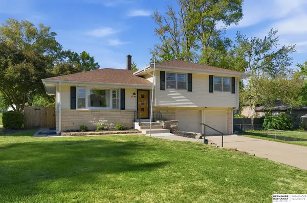 8218 Castelar Street, Omaha, NE 68124