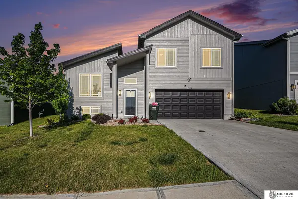 7914 N 113th Avenue, Omaha, NE 68142