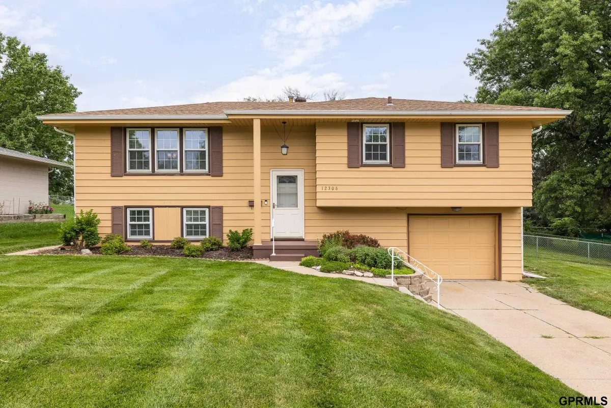 12306 Anne Street, Omaha, NE 68137 - #1