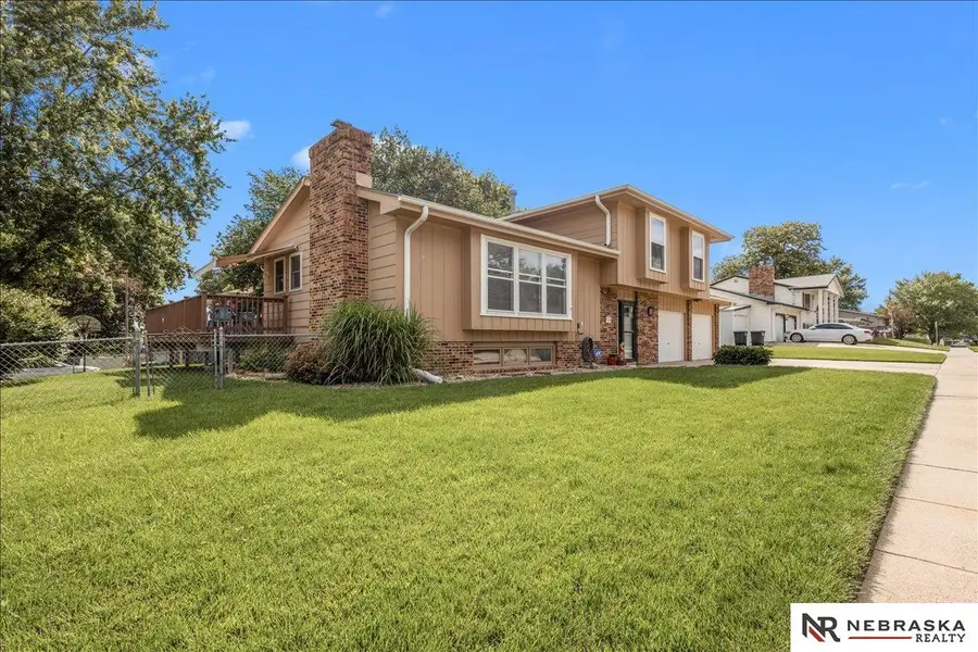 10459 W Street, Omaha, NE 68127 - #2