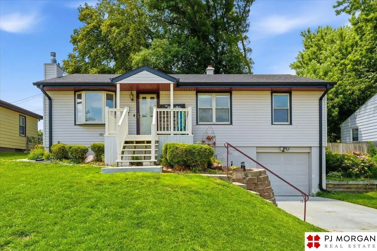 7816 N 34th Street, Omaha, NE 68112 - #1