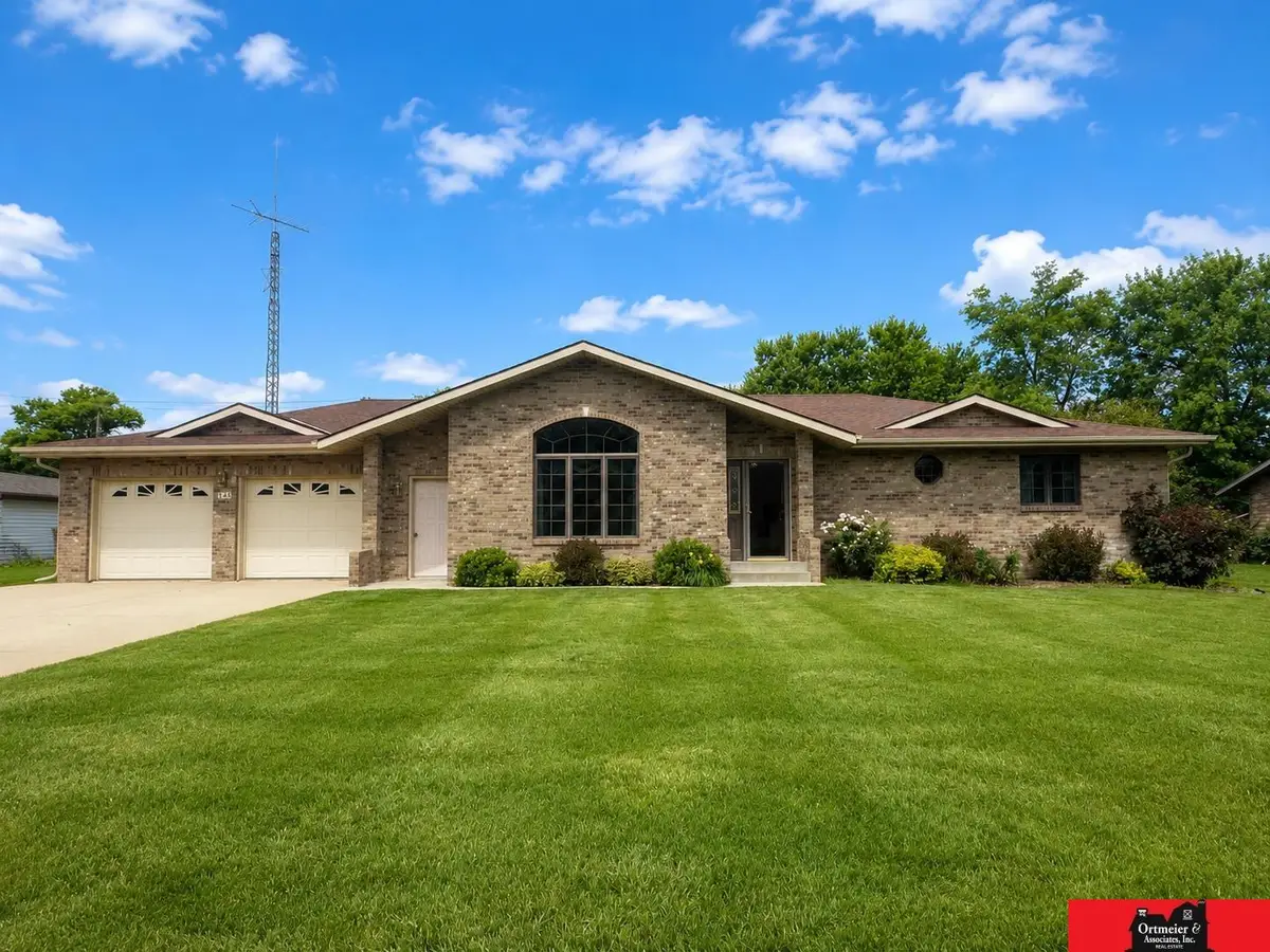 345 N Linden Street, Dodge, NE 68633-4055 - #1
