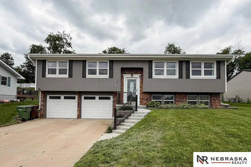 1001 Bordeaux Avenue, Bellevue, NE 68123 - #1