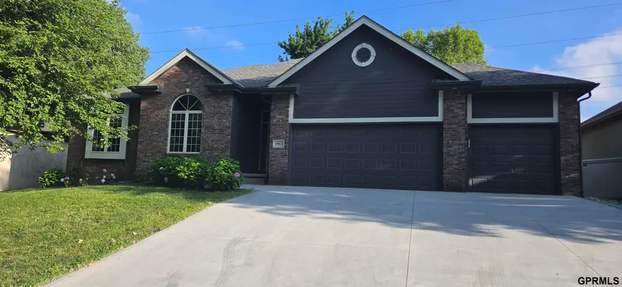 19921 Farnam Street, Elkhorn, NE 68022 - #2