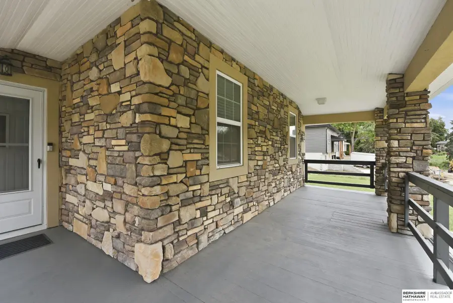 2318 S 7th Street, Omaha, NE 68108 - #3