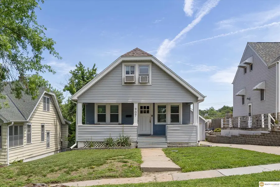 907 S 41st Street, Omaha, NE 68105 - #2