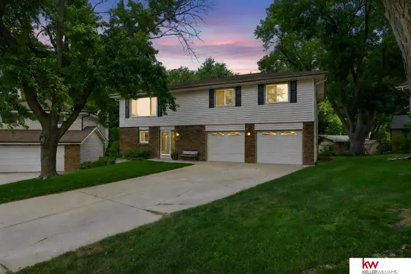 15010 Douglas Circle, Omaha, NE 68154