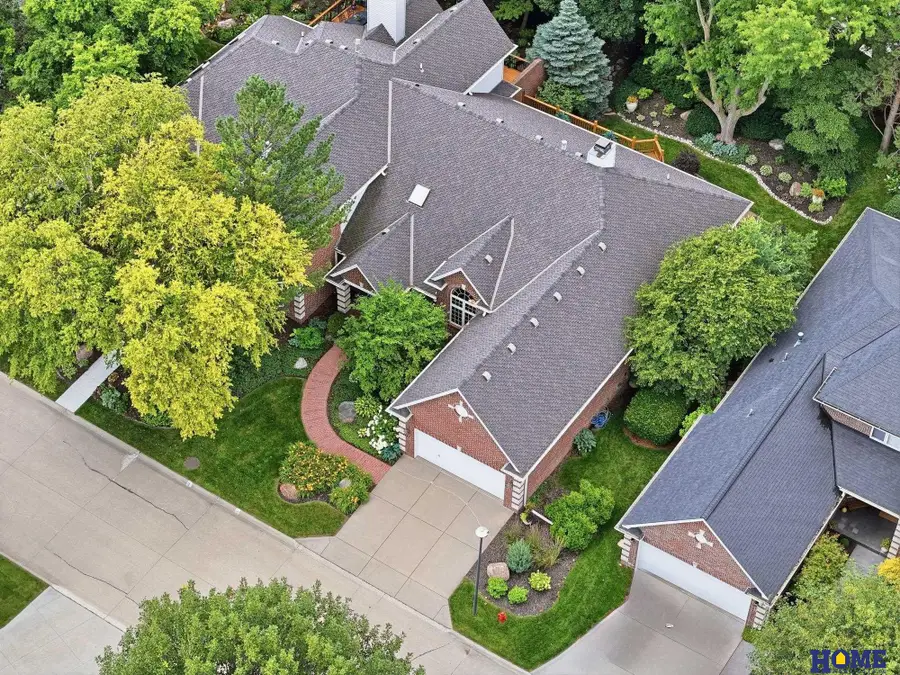 6425 Lone Tree Drive, Lincoln, NE 68512 - #2