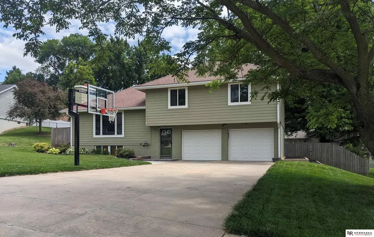 11517 Meredith Circle, Omaha, NE 68164 - #1