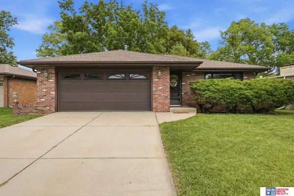 2520 Dorothy Drive, Lincoln, NE 68507