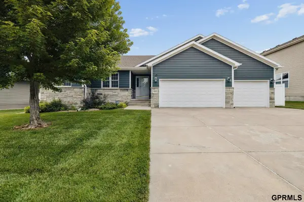 4800 S 75th Street, Lincoln, NE 68516