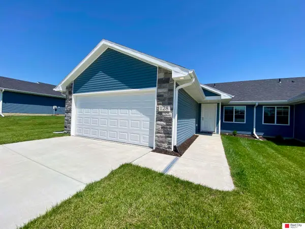 128 W Ida Lane, Lincoln, NE 68523