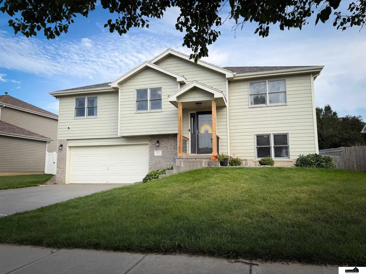 3251 Prairieview Drive, Lincoln, NE 68504 - #1