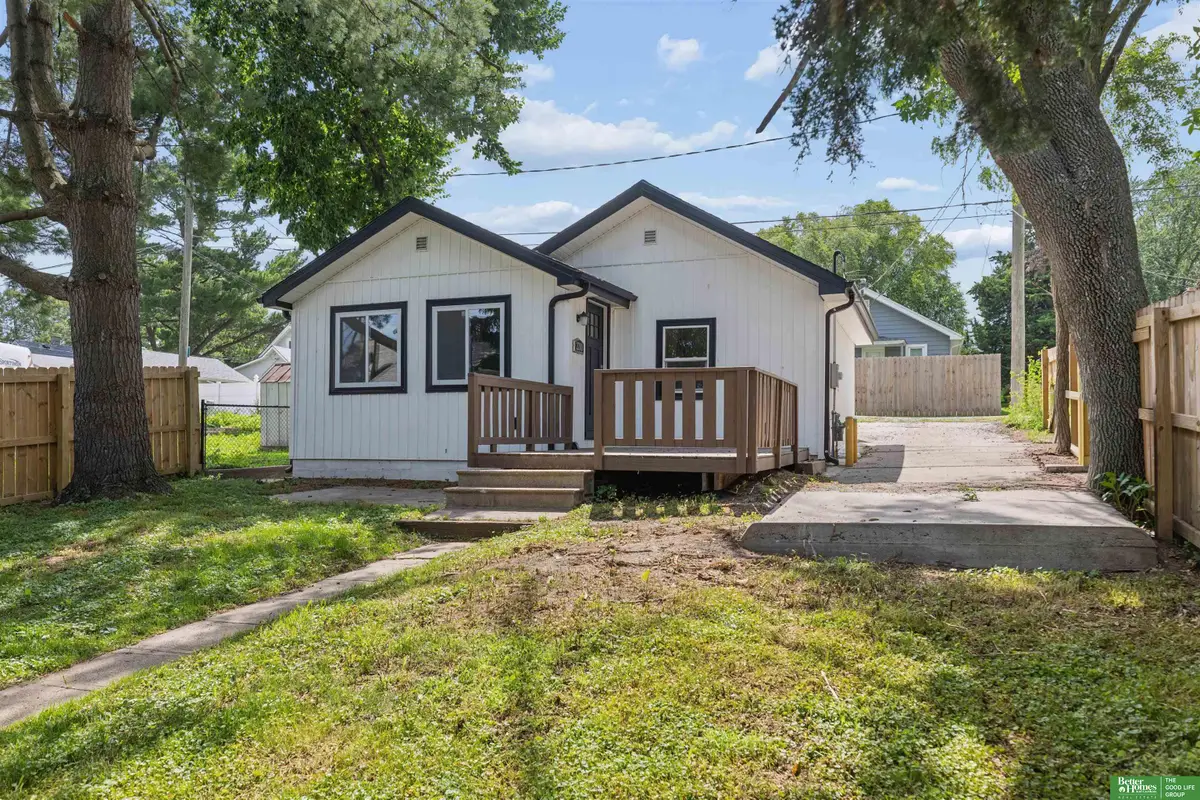 2210 N 60 Street, Omaha, NE 68104 - #1