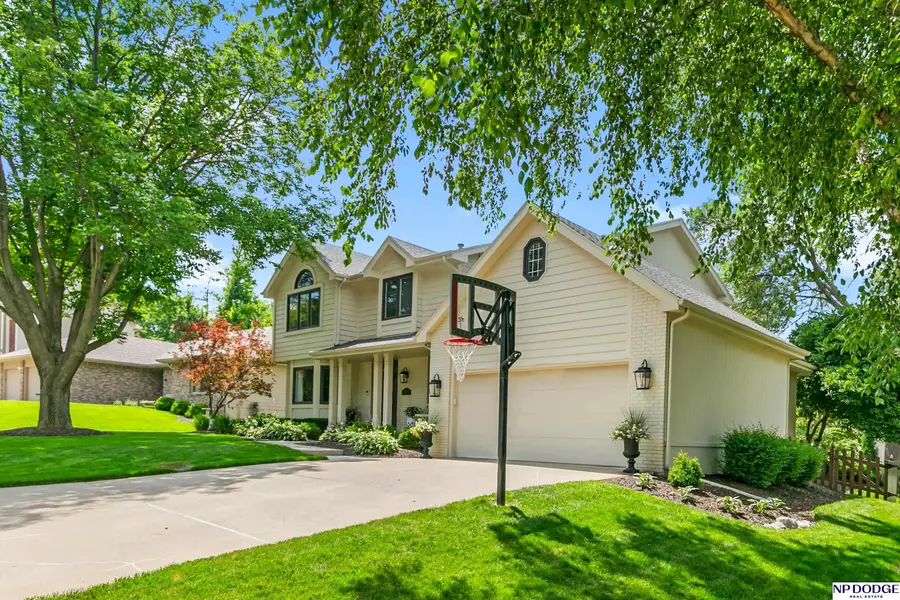 10519 Madison Street, Omaha, NE 68127 - #2