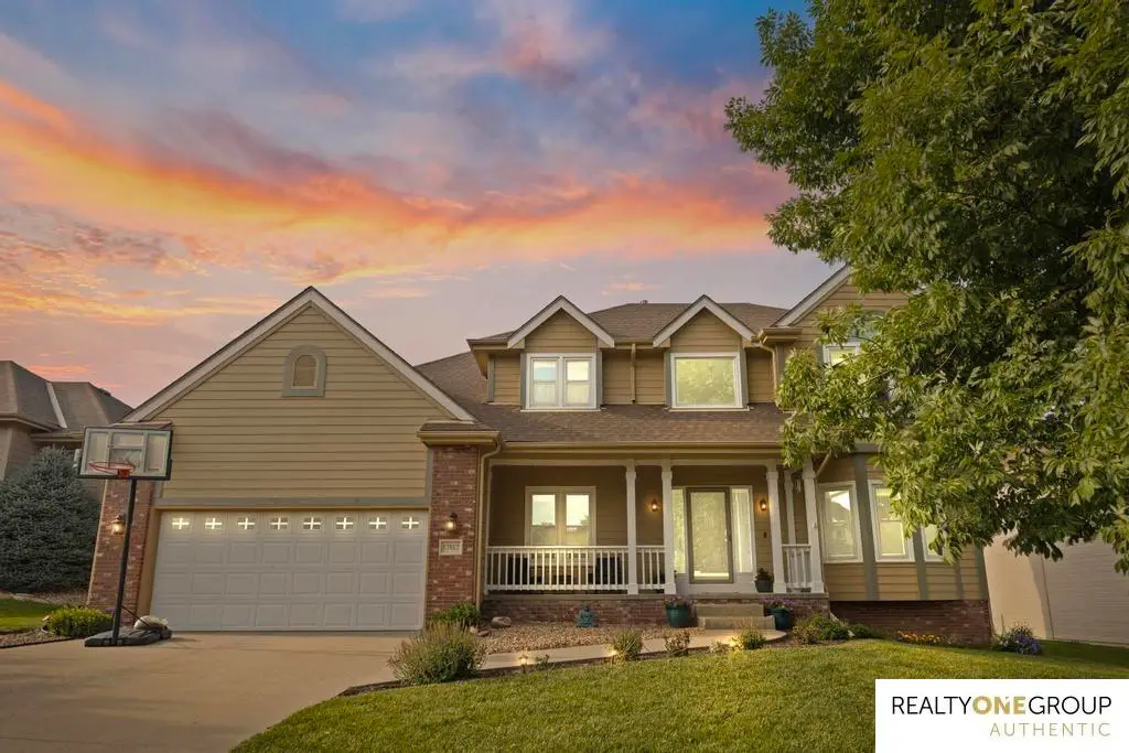 17812 Washington Circle, Omaha, NE 68135-3023 - #1