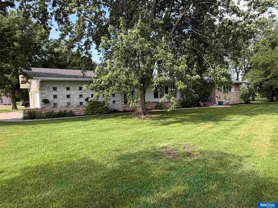 1103 W Hwy 34, Aurora, NE 68818 - #3