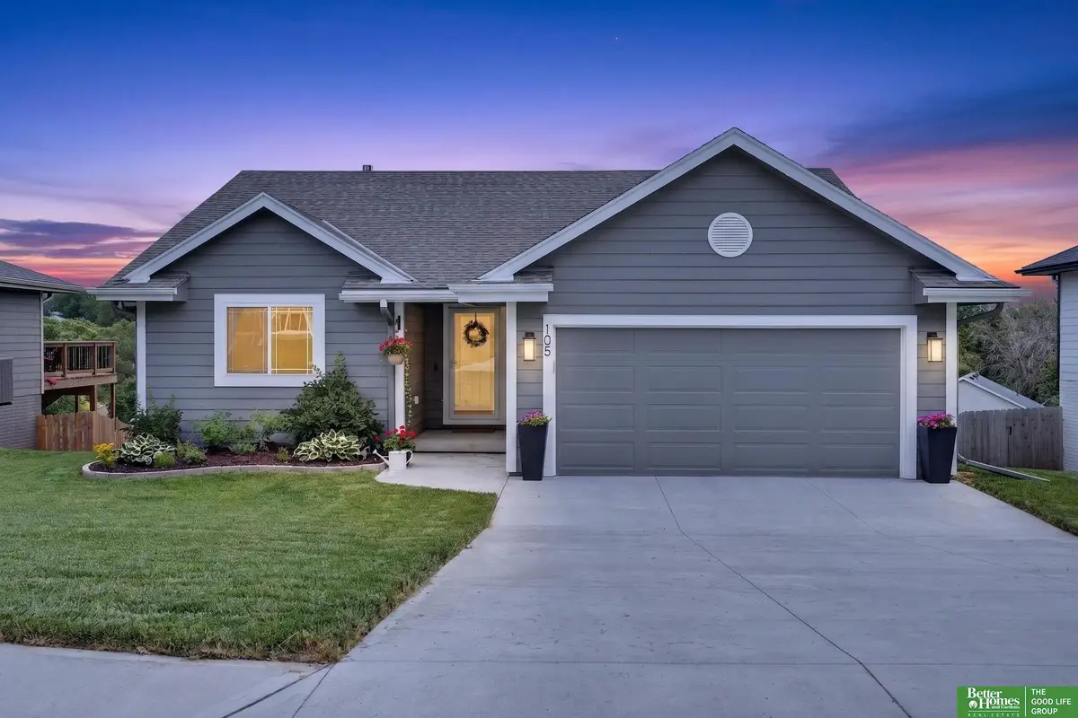 105 Maplewood Circle, Glenwood, IA 51534 - #1