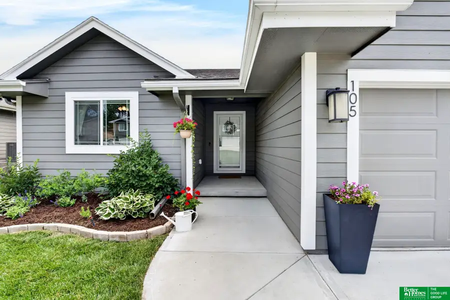 105 Maplewood Circle, Glenwood, IA 51534 - #2