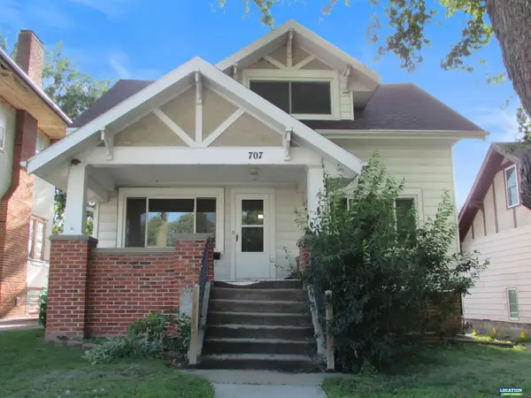 707 N 6th Street, Seward, NE 68434
