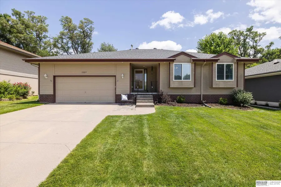 13211 S 35th Avenue, Bellevue, NE 68123 - #2