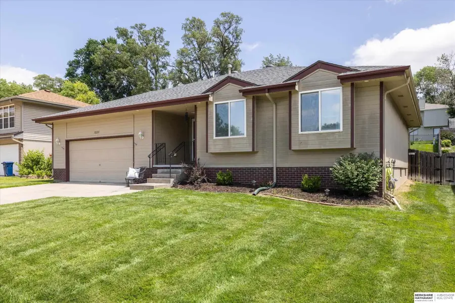 13211 S 35th Avenue, Bellevue, NE 68123 - #3