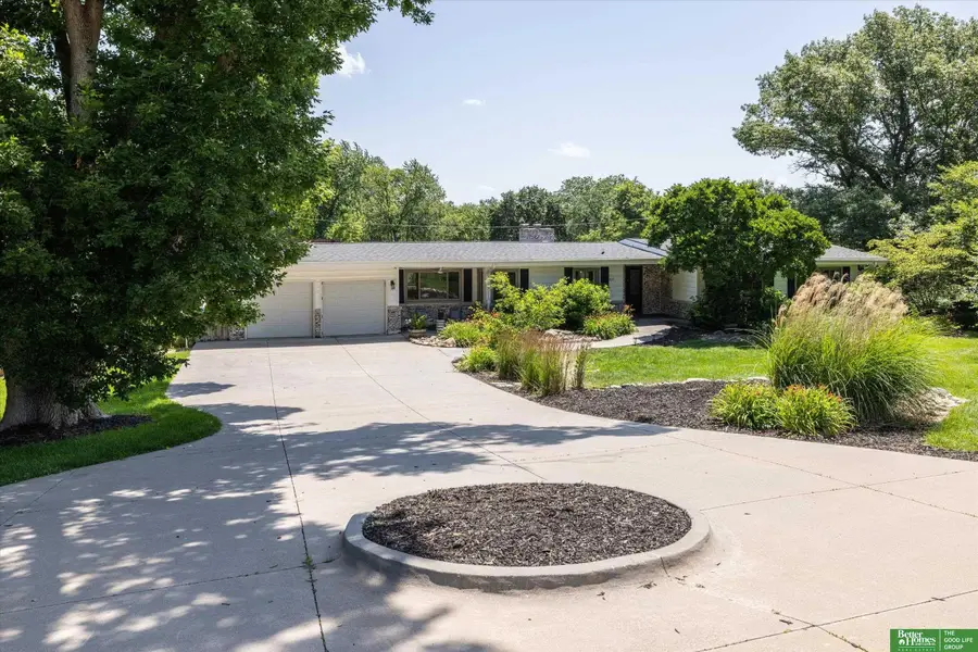 307 S 96th Street, Omaha, NE 68114 - #3