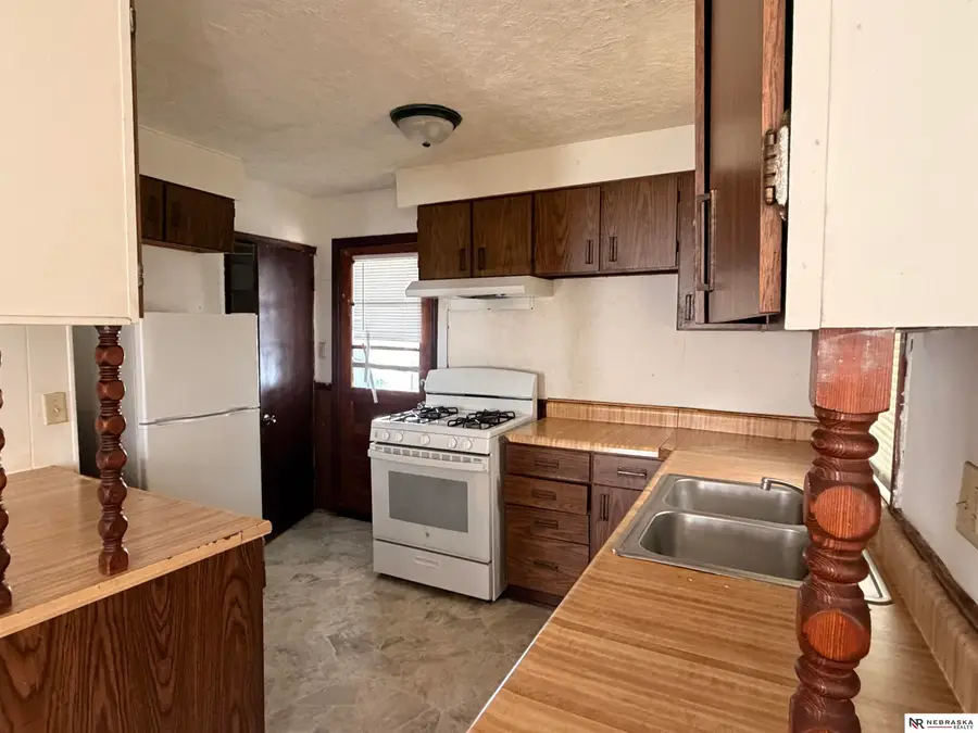 5021 S 37th, Omaha, NE 68107 - #3