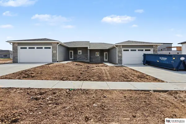 9515 Far Niente Lane, Lincoln, NE 68526