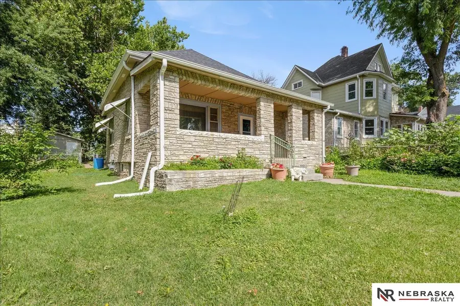 4308 S 22nd Street, Omaha, NE 68107 - #3