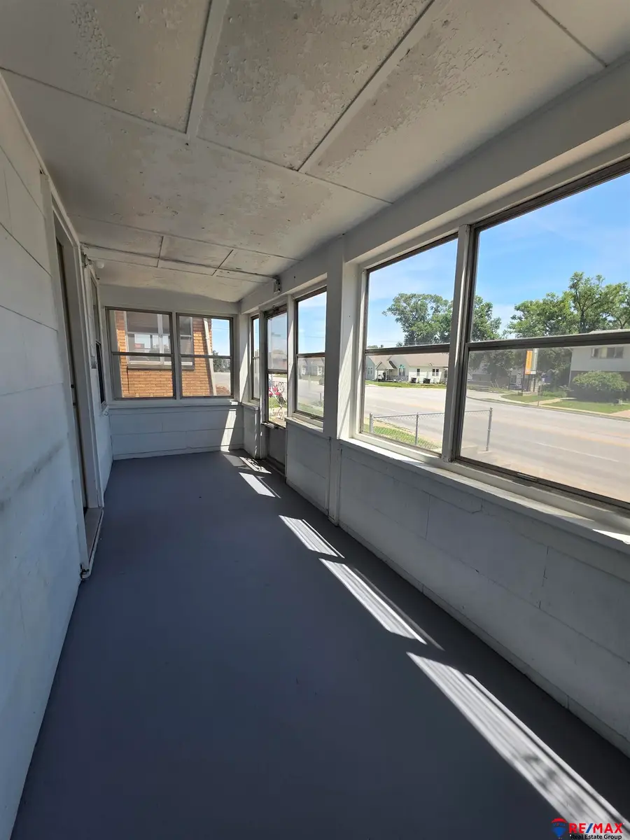 2706 S 13 Street, Omaha, NE 68108 - #2