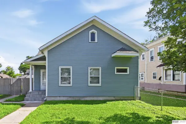 819 3rd Avenue, Council Bluffs, IA 51501