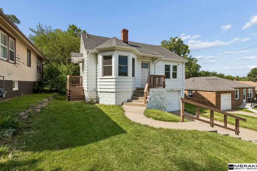 4535 Seward Street, Omaha, NE 68104 - #2