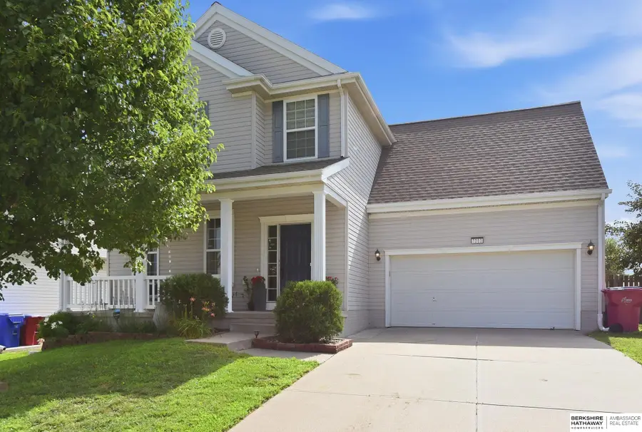 7303 N 107th Street, Omaha, NE 68122 - #2