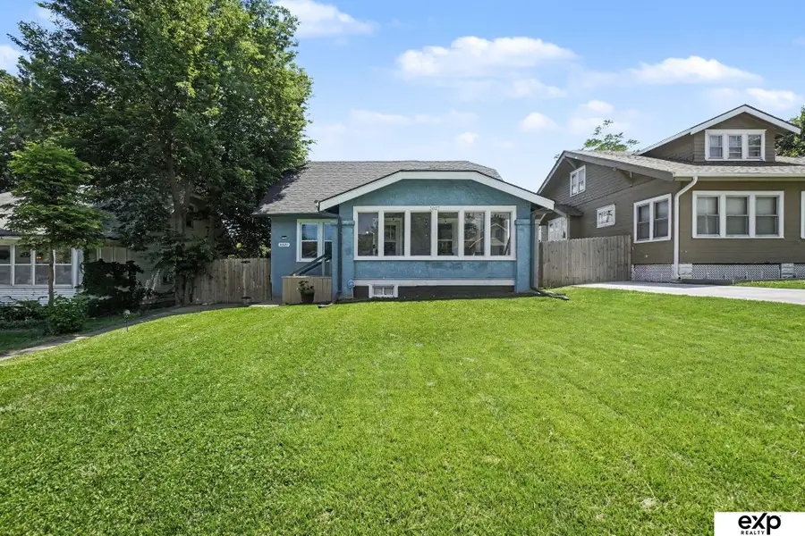 3027 Arcadia Avenue, Omaha, NE 68111 - #3