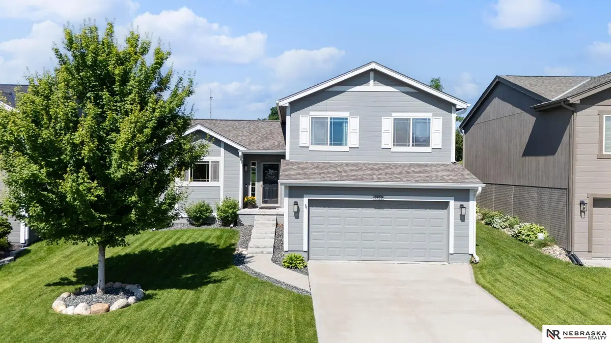 7522 N 143rd Avenue Circle, Omaha, NE 68142 - #1