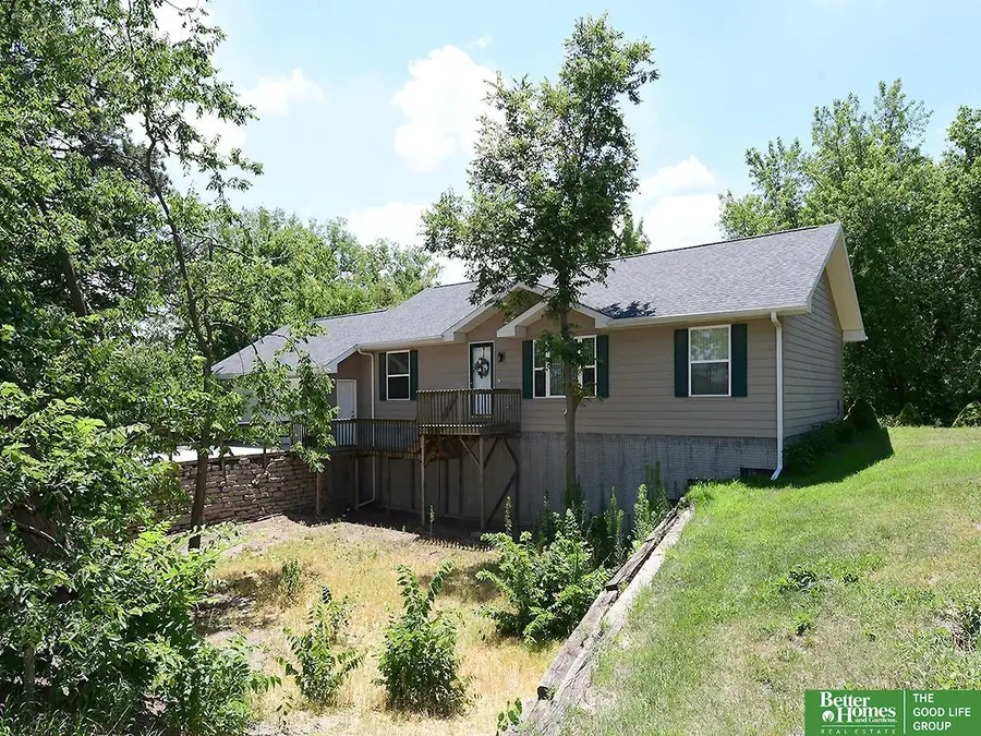 203 W 19th Street, Hastings, NE 68901 - #2