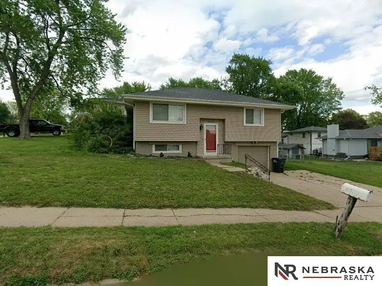 4962 O Street, Omaha, NE 68117 - #1