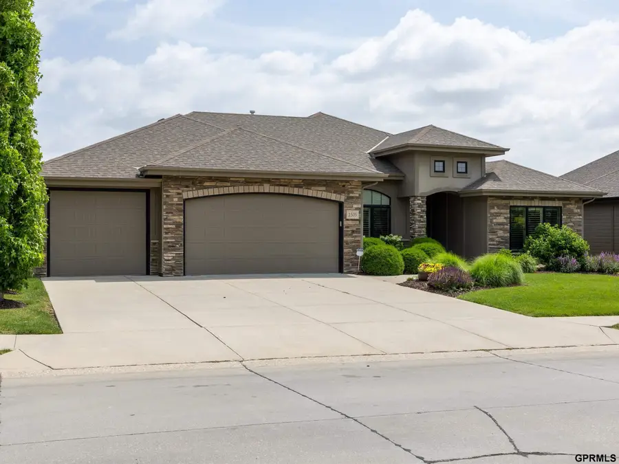 1505 S 208th Street, Elkhorn, NE 68022 - #3